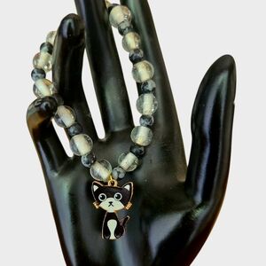 Cat Charm Bracelet Stretchy Snowflake Obsidian & Glass Beads NWOT